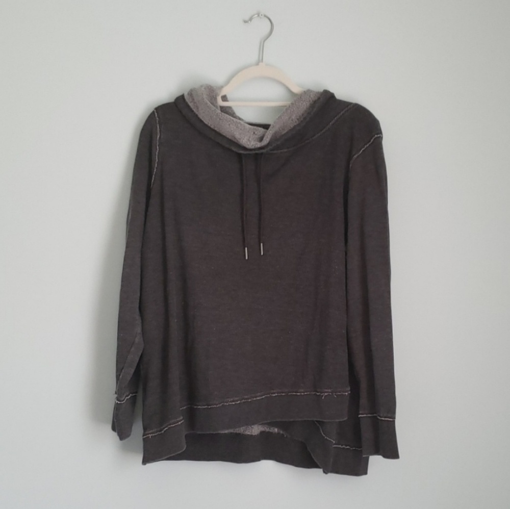 Calvin Klein sweatshirt